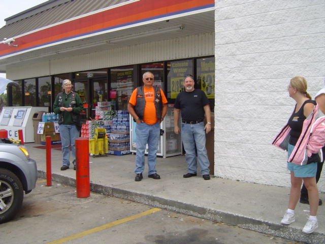 Th Villages 5-25-08 003.jpg